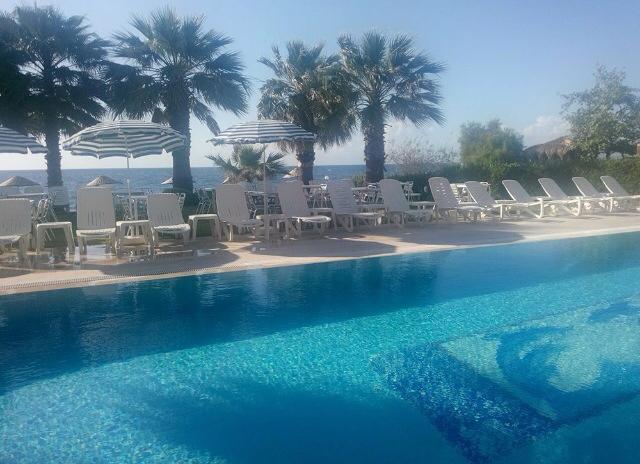 Art Beach Hotel 古泽尔坎里 外观 照片