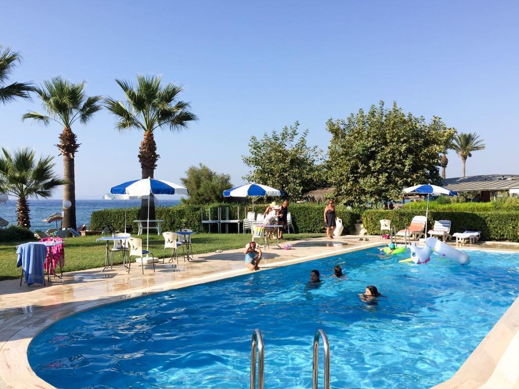 Art Beach Hotel 古泽尔坎里 外观 照片
